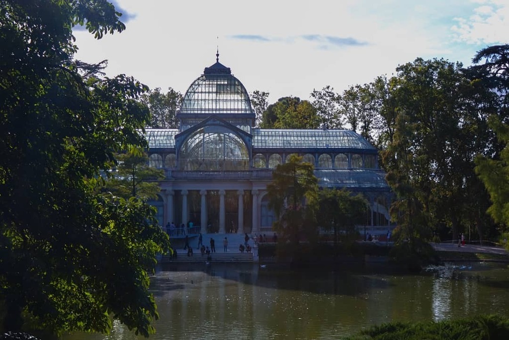 Throughaphone's tweet photo. I know I say this a lot but... isn't Madrid beautiful?
.
.
.
.
.
#travel #travelphotography #travelgram #traveling #travelling #travelblogger #traveltheworld #travelingram #travelblog #traveladdict #travelphoto #travellife #traveldiaries #travelpics #tra… https://t.co/7NxuQ9iz18 https://t.co/LeBNAhUzPY