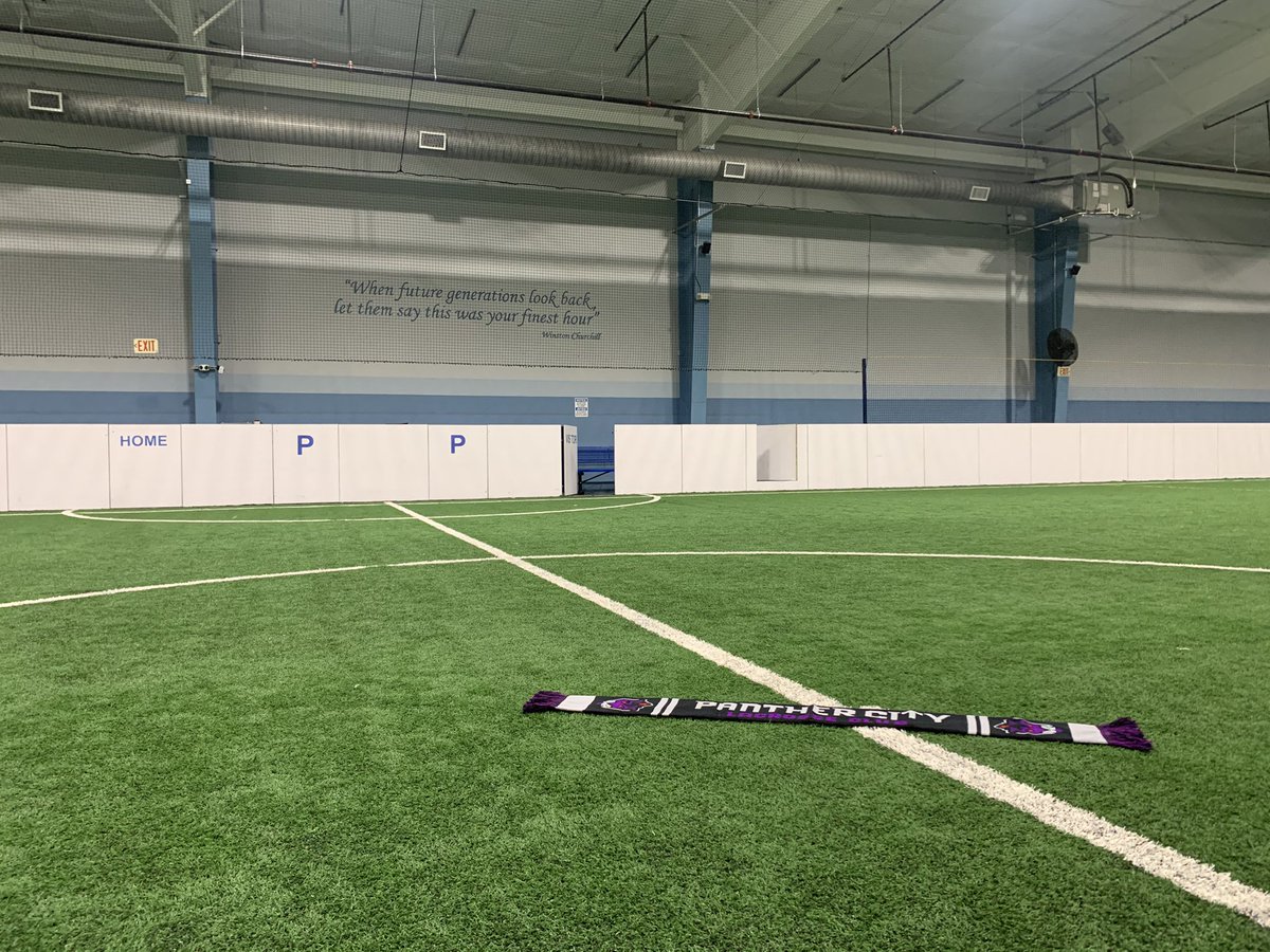 StickStarLax's tweet photo. Really appreciate @PantherCityLax taking the time to come by @BlueSkySports4. Excited to help build #BoxCulture across the LoneStar State! #2Doors #TxHome4Box @StickStarReport https://t.co/SCgMwiFlkS