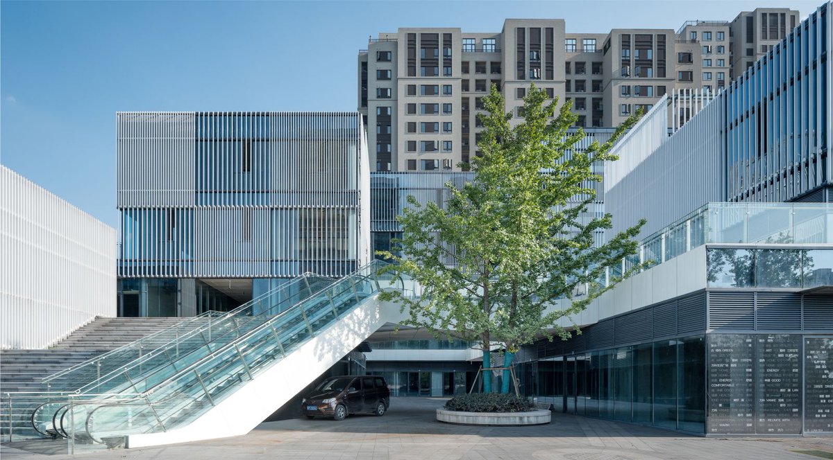 aasarchitecture's tweet photo. Cube Gallery by CLOU architects
#architecture #ratail https://t.co/iE4pCDxudo https://t.co/F12hMsm4Oi