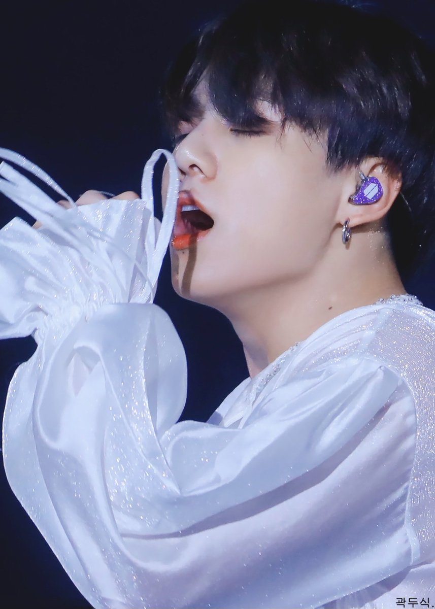 jungkook pics tweet media