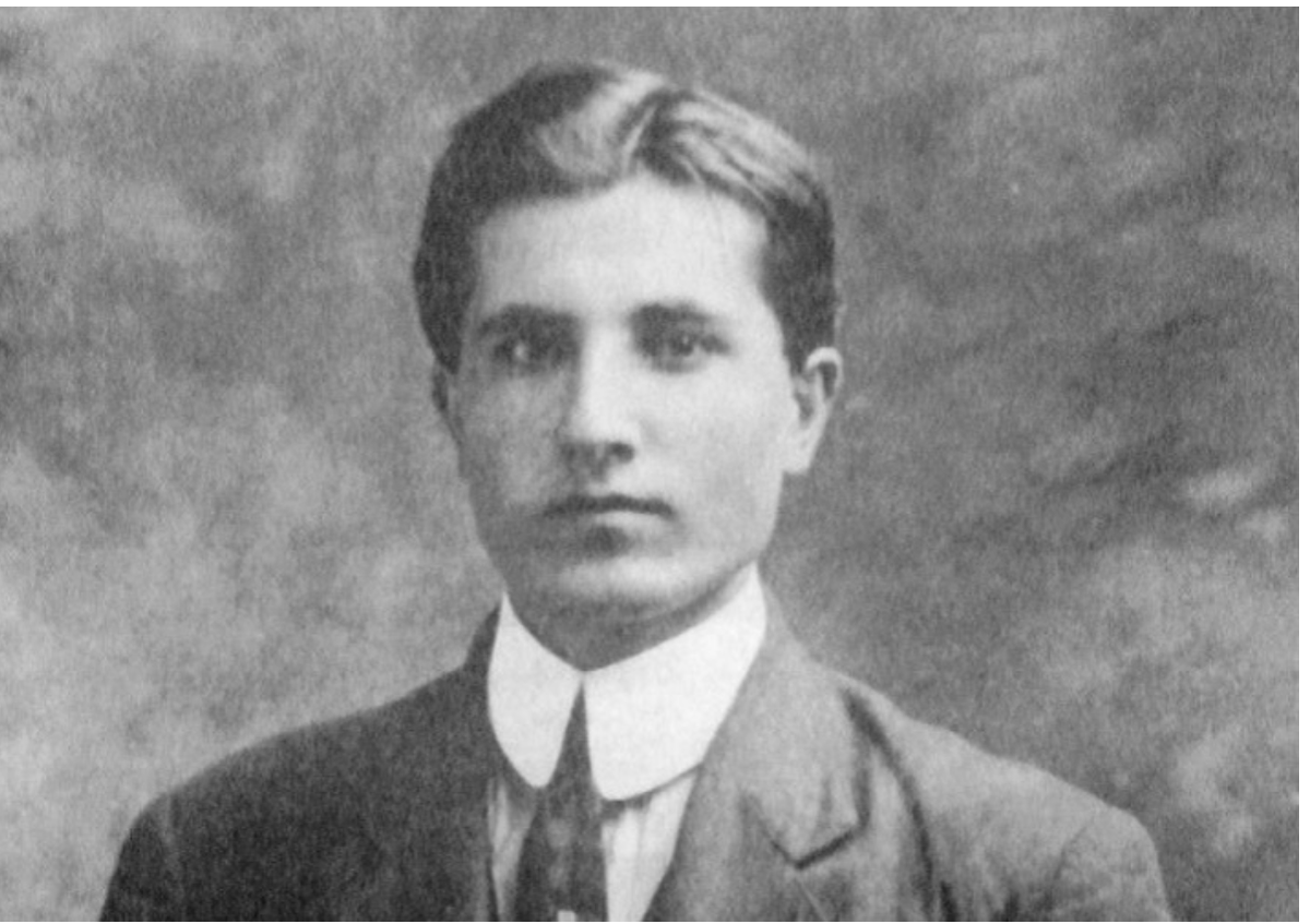 BaskervilleIran's tweet photo. #Iran: Words Matter, #Truth Heals, and #History Shapes the Future https://t.co/Ig70IMaKxD via @lobelog #HowardBaskerville #Howard_Baskerville #PERSIA https://t.co/G8FuZNPbA4