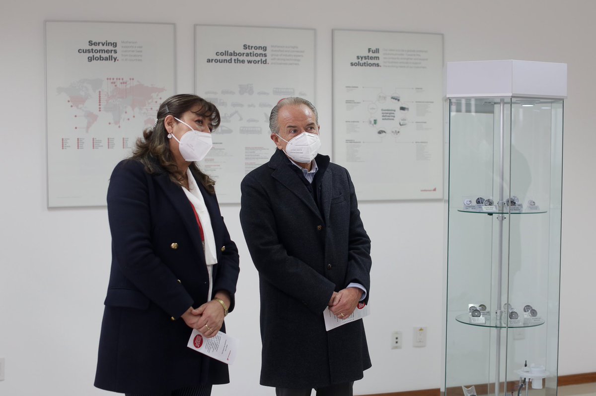 JMCarrerasSLP's tweet photo. Este anuncio confirma que #SLP sigue creciendo, generando inversión, empleo y prosperidad para las familias.
Felicito a sus inversionistas, ejecutivos y colaboradores por su optimismo y confianza en nuestro estado y les deseo que sigan los éxitos y el crecimiento. https://t.co/v3cit1ef0p