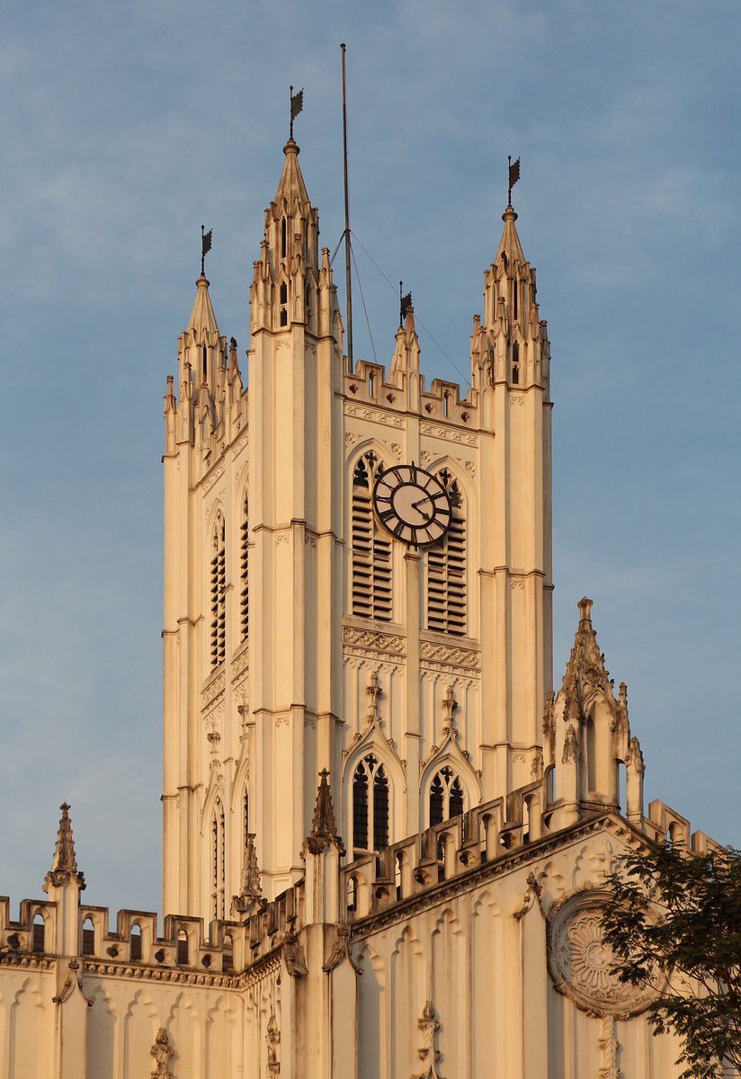 int_trad_arch's tweet photo. St. Paul’s Cathedral in Kolkata, India is an Anglican Church built from 1839 to 1847 to the design of Major William Nairn Forbes &amp; Architect C.K. Robinson. It is 75m(247ft) long, 25m(81ft) wide and 61m(201ft) tall. https://t.co/vhOQy1v9JY