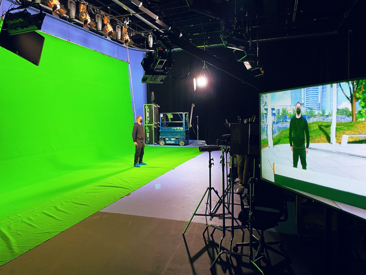 bellwethershow's tweet photo. Insert Audience Here... #2021goals https://t.co/tW4KlqXdHC