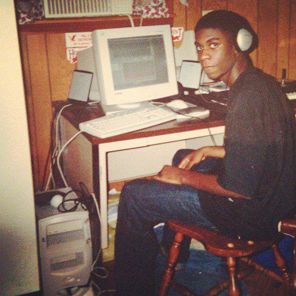 Justin began his musical journey in elementary - junior high school where he learned how to read & write music, and the cello. This is where he developed a producer's mindset.