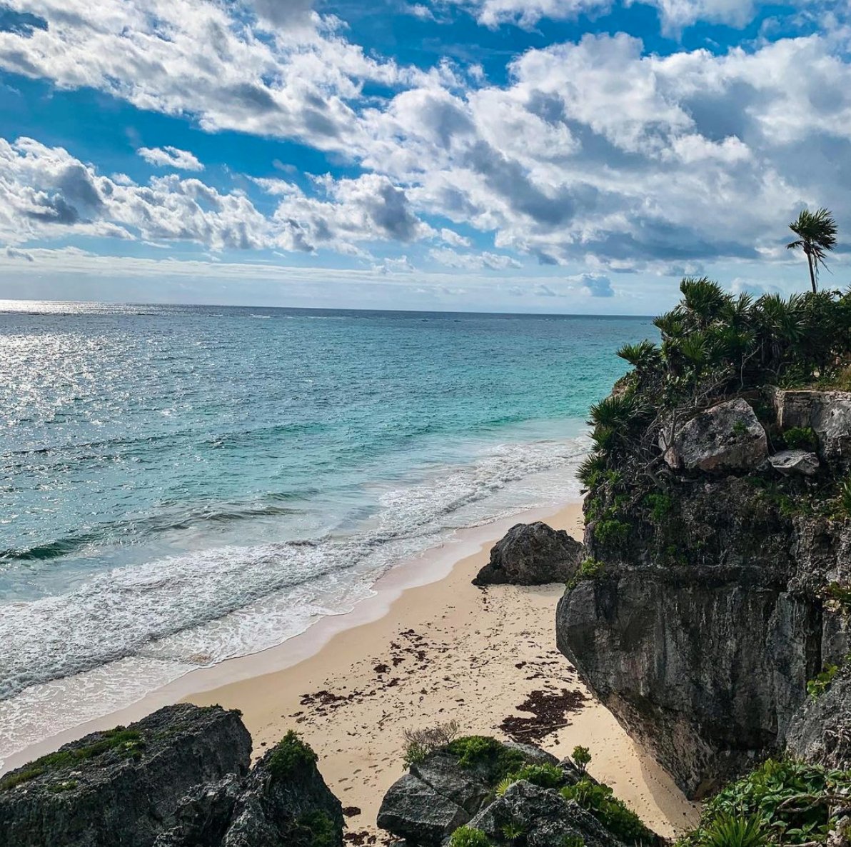 One ticket to Tulum please! 🙋 #Regram (@famoustravelguru)