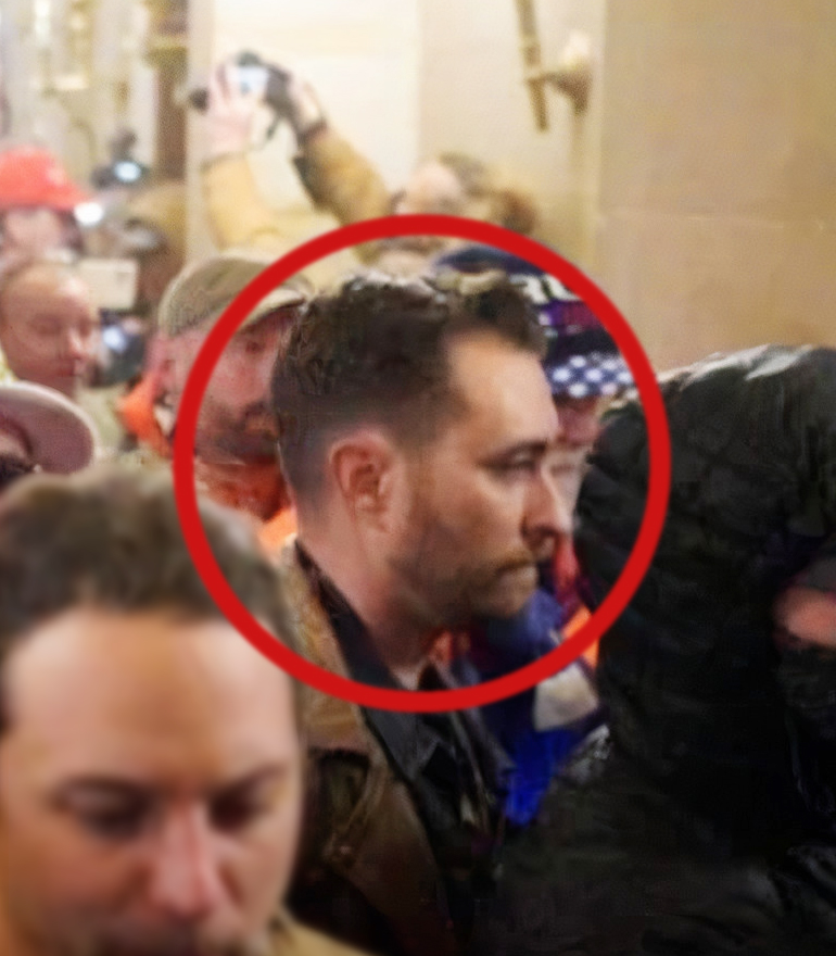 SDonziger's tweet photo. Nick Ochs, founder of the neo-fascist Proud Boys in Hawaii, was just released on a $5k bond after invading the Capitol with a violent mob.

Compare to my $800k bond and 17 months of pre-trial house arrest after winning a pollution case against @Chevron.

End the double standard. https://t.co/vLG8fU8Wq6