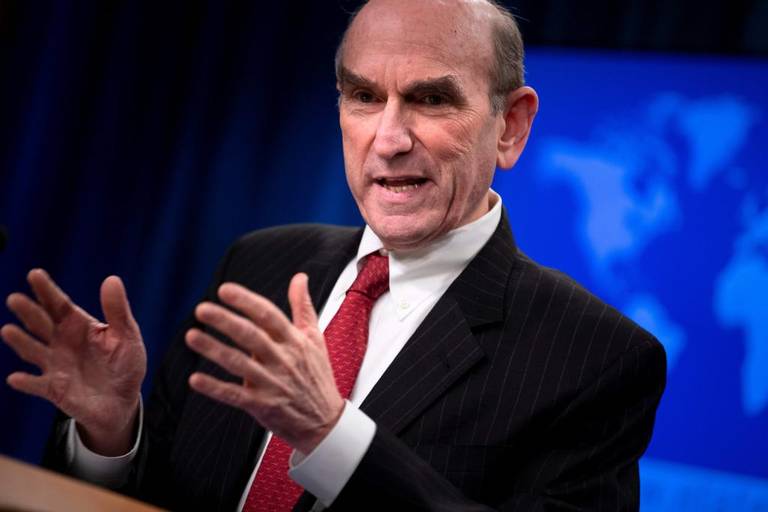 oppenheimera's tweet image. El representante especial de Trump para Venezuela, Elliott Abrams, se reunio con el equipo de Joe Biden y cree que el presidente electo Biden continuará con la política de EEUU de reconocer a @JuanGuaido. Vean lo que me dijo: rb.gy/g7s7h1 @elnuevoherald