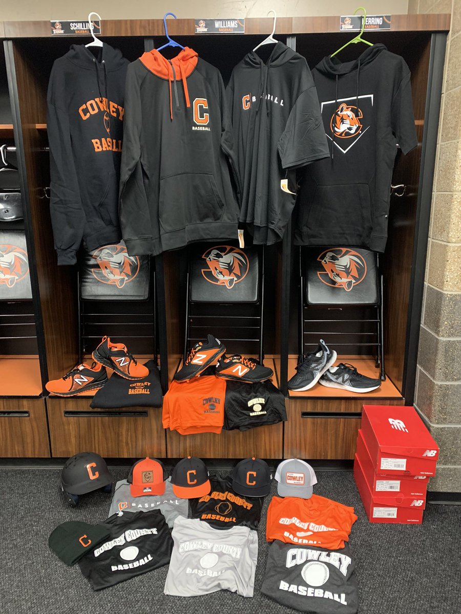 Gear is in and the boys are back in town! Time to get to work! #37days