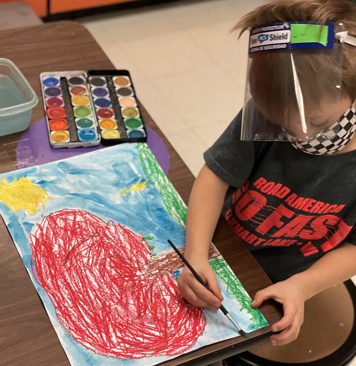 creativity_hive's tweet photo. Kinder kiddos today @SpicewoodPYP working on trees that express an emotion or season today! @SWE_PTA @rrisdart #SWEScreates https://t.co/tZQxstKish