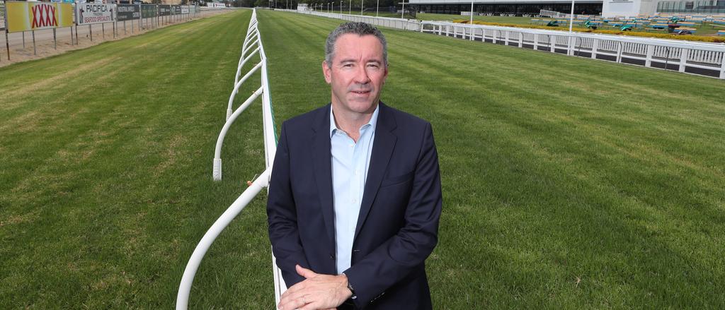 BigSportsBrekky's tweet photo. .@racing_qld CEO Brendan Parnell is gearing up for a big year of racing in the state. He talks about 
his plans for 2021, racing under lights at the @GCTurfClub, @mmsnippets this weekend, &amp; plenty more.
👂: https://t.co/3vfXibJSZZ
📸: Gold Coast Bulletin https://t.co/1d361GSEmB