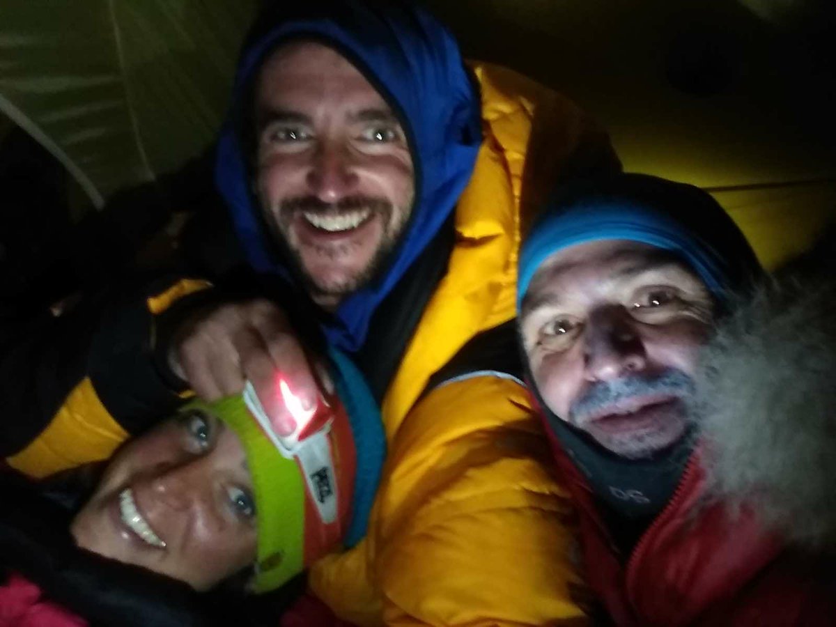 GEO (@web_geo) on Twitter photo <a href="/sergi_mingote/">Sergi Mingote</a>, Juan Pablo Mohr y la alpinista italiana Tamara Lunger han llegado al Campo 1. Inician la segunda fase de su aclimatación. La idea es permanecer allí si el viento no lo impide.
bit.ly/2LQjXuB
#K2winterexpedition2021
racetracker.es/rt/K2WinterExp… <a href="/sergi_mingote/">Sergi Mingote</a>, Juan Pablo Mohr y la alpinista italiana Tamara Lunger han llegado al Campo 1. Inician la segunda fase de su aclimatación. La idea es permanecer allí si el viento no lo impide.
bit.ly/2LQjXuB
#K2winterexpedition2021
racetracker.es/rt/K2WinterExp…