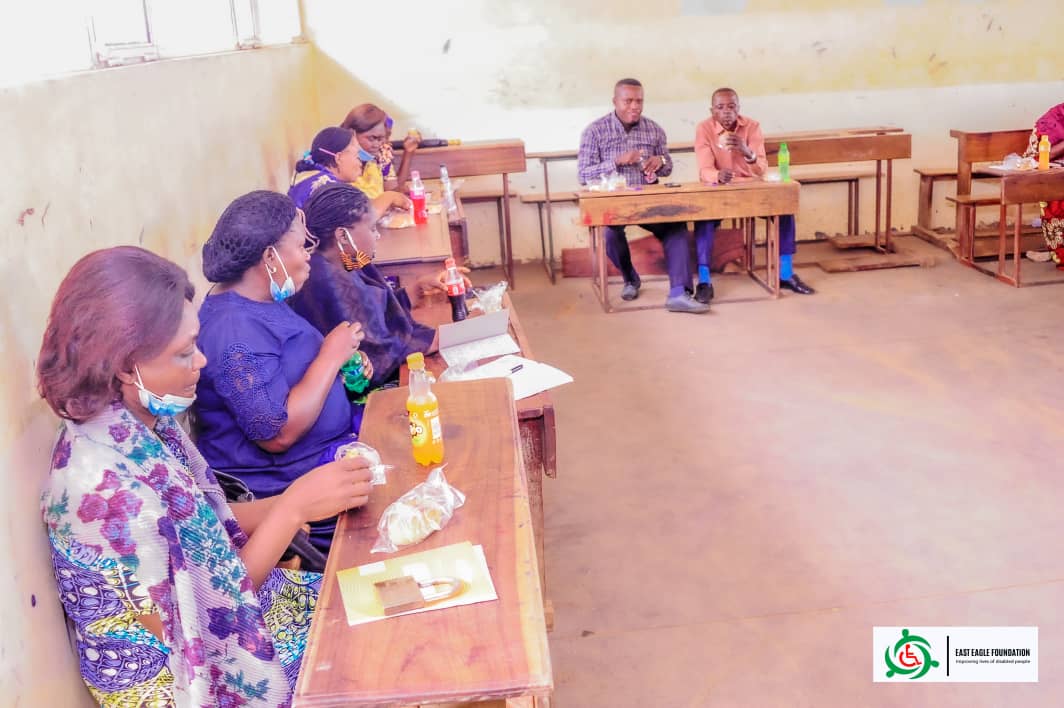 eefint's tweet photo. #RetourEnImage: Formation des enseignants du C.S Ruashi a Lubumbashi.

Des enseignants bien formés, soutenus et motivés ont un impact sur les inscriptions, la participation et la réussite de tous les enfants, et, en particulier, des enfants en situation de handicap. 

#inclusion https://t.co/eSuXFtkLXG