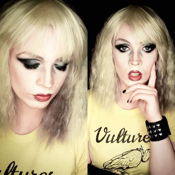 GingerPresley21's tweet photo. Doing my best #debbieharry 🖤 inspired by her #iconic #vultures #photo taken by @chrissteinplays 🖤

@BlondieOfficial #Dragqueen #lookalike #illusionist #impersonation #lgbtq🌈 #muA #chrissteinphotography #blackandwhite #rocknroll #punk #tribute https://t.co/nPvN3omp3G
