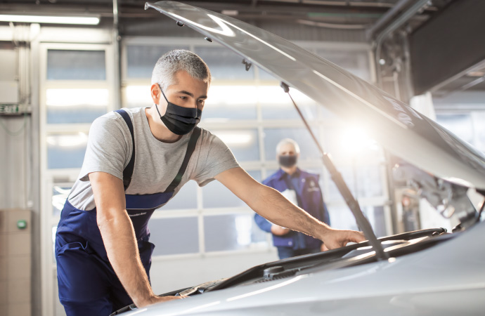 MB_Autotab's tweet photo. Garantía de fábrica para tu Mercedes-Benz.
¡Cumplimos nuestro compromiso! Mercedes-Benz se compromete con la calidad de fabricación de los vehículos nuevos, por ello te ofrecemos 3 años de mantenimiento sin costo y 3 años de garantía sin límite de kilometraje https://t.co/4eCHIAYwyl