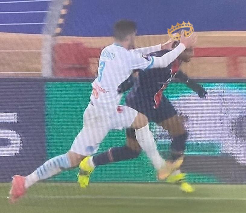 #Zoltan du sud tweet media