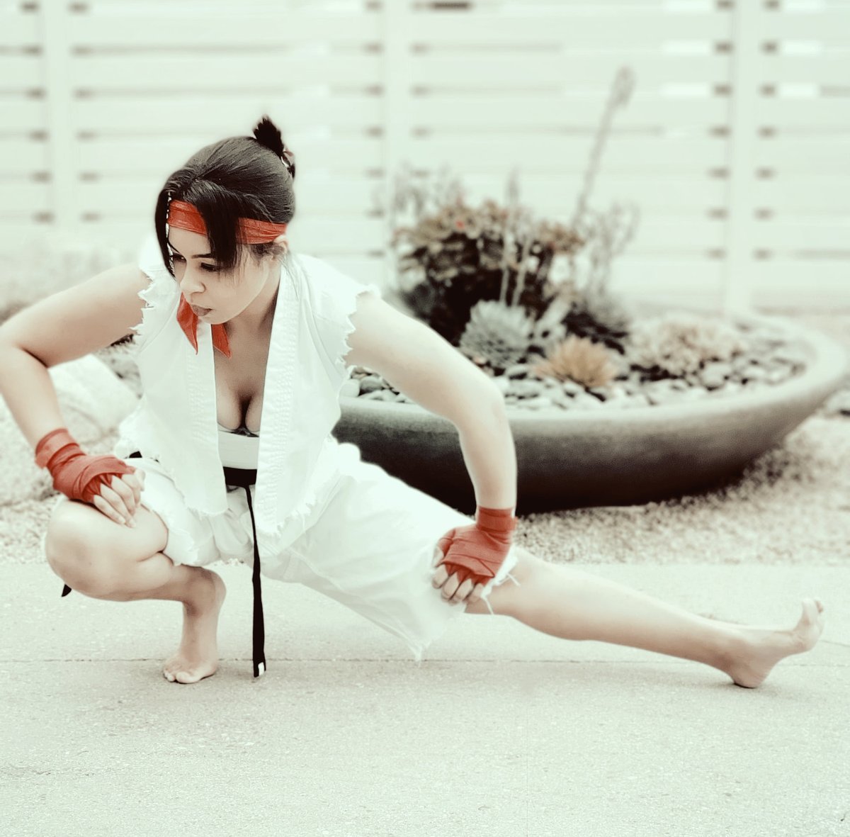 AllCoolThings's tweet photo. Get to know Queen B Cosplay.  Her interview is up!

#AllCoolThings #Art #ArtAndArtists #Artists #Cosfit #Cosplay #CosplayAndCrafting #Cosplayers #FightingQueen #Fitness #MartialArtist #MartialArts #Modeling #QueenBCosplay #QueenBCosplays #TakeItOrLeaveIt

https://t.co/CU33riQdhT https://t.co/Pr981HcOAi