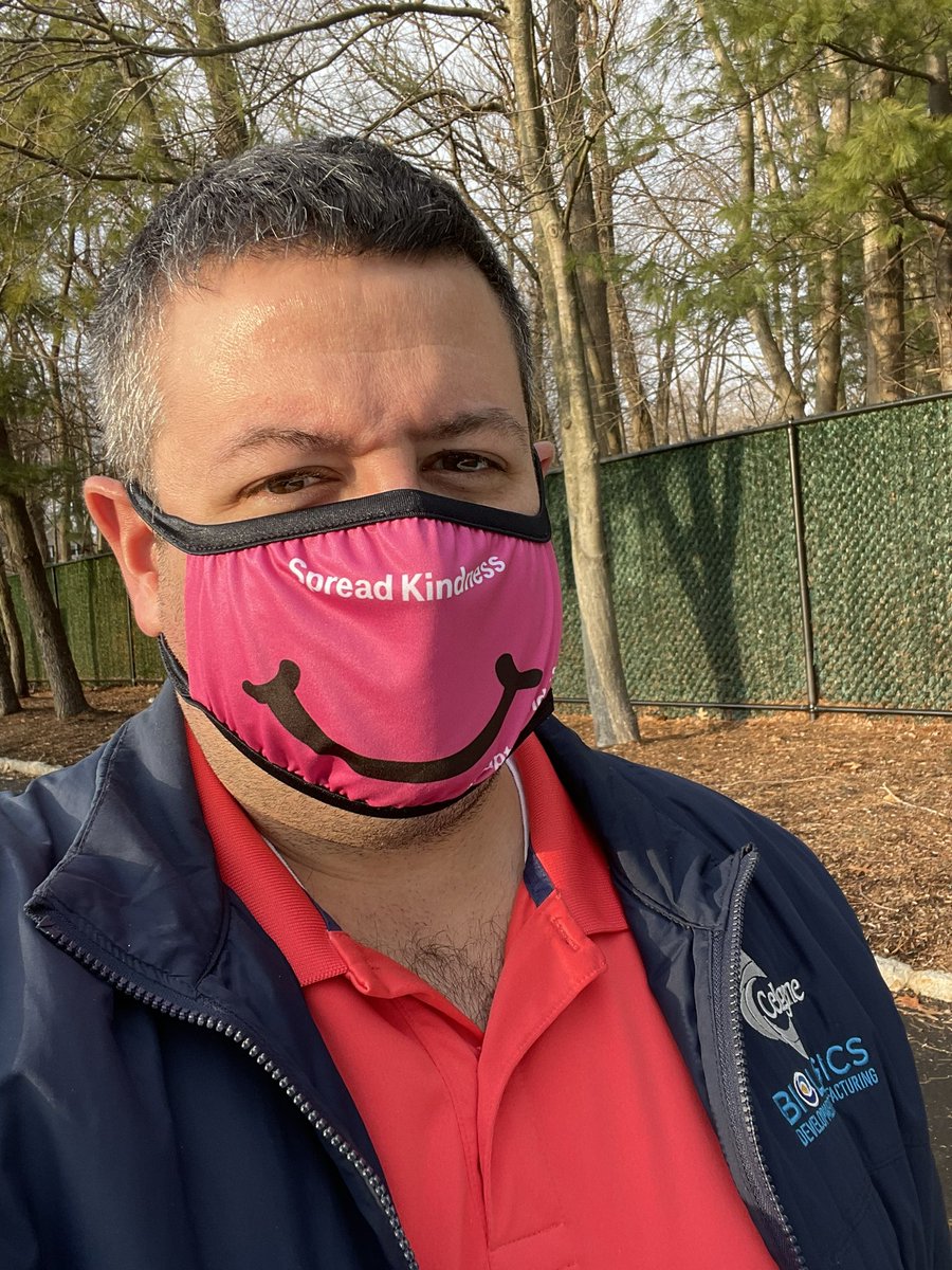 Auriconis's tweet photo. I wear a mask because my kids are counting on me #CaptureKindness #Sweepstakes https://t.co/RGjIbJdEZo