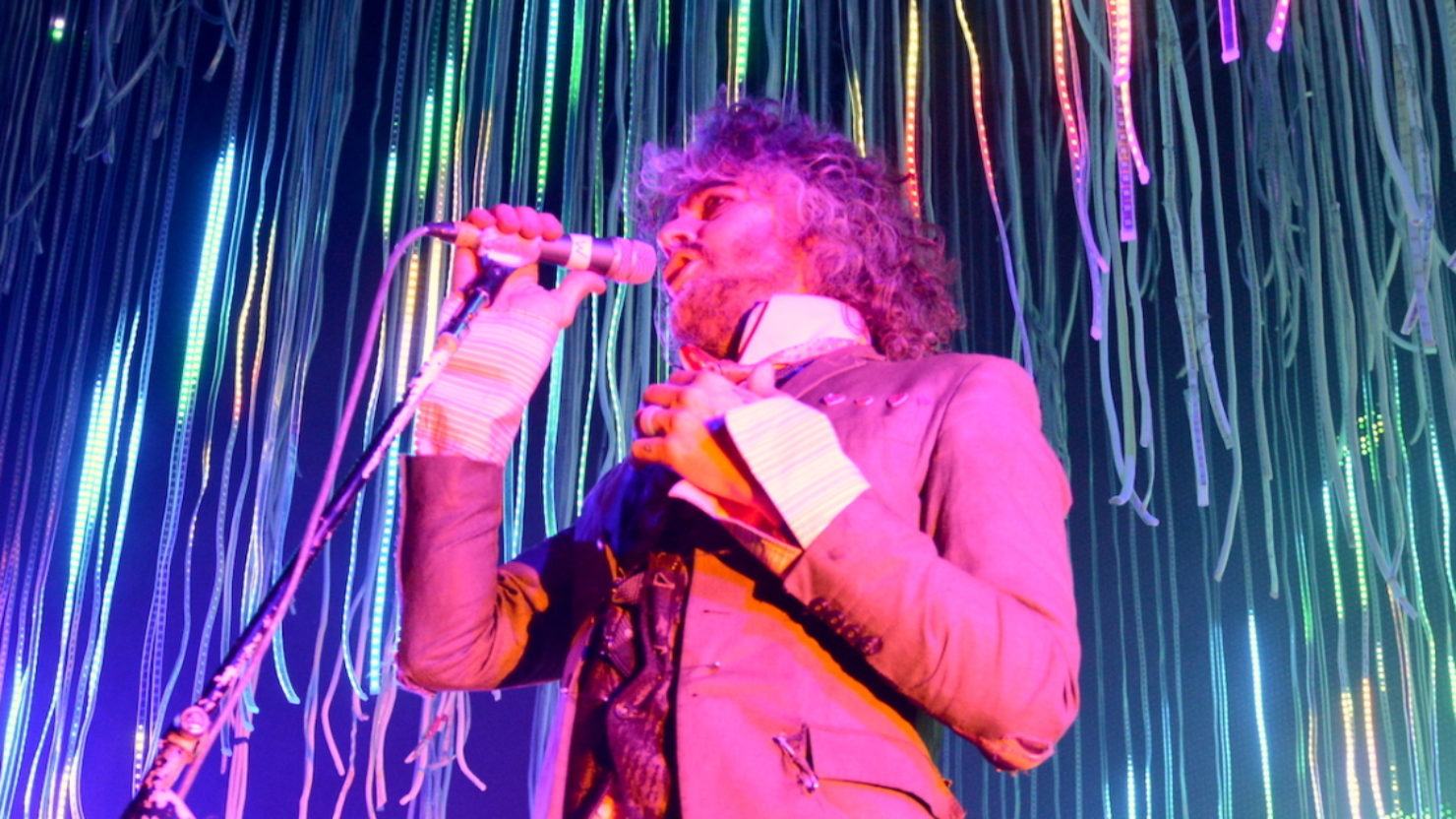 Happy Birthday Wayne Coyne: The Flaming Lips Perform For Austin City Limits In 2004  