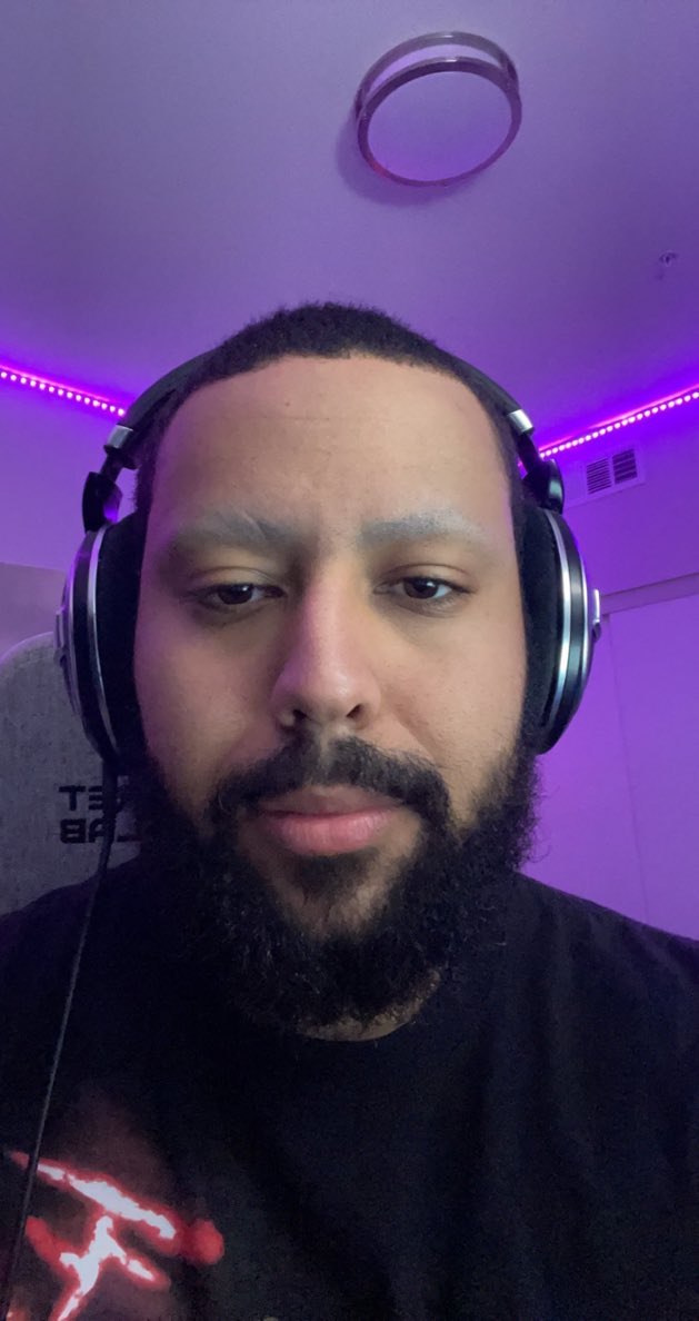 JacobGhosty's tweet photo. Click here https://t.co/pTkAD4iCFC or you’ll look like this https://t.co/hsLvkQe3NM