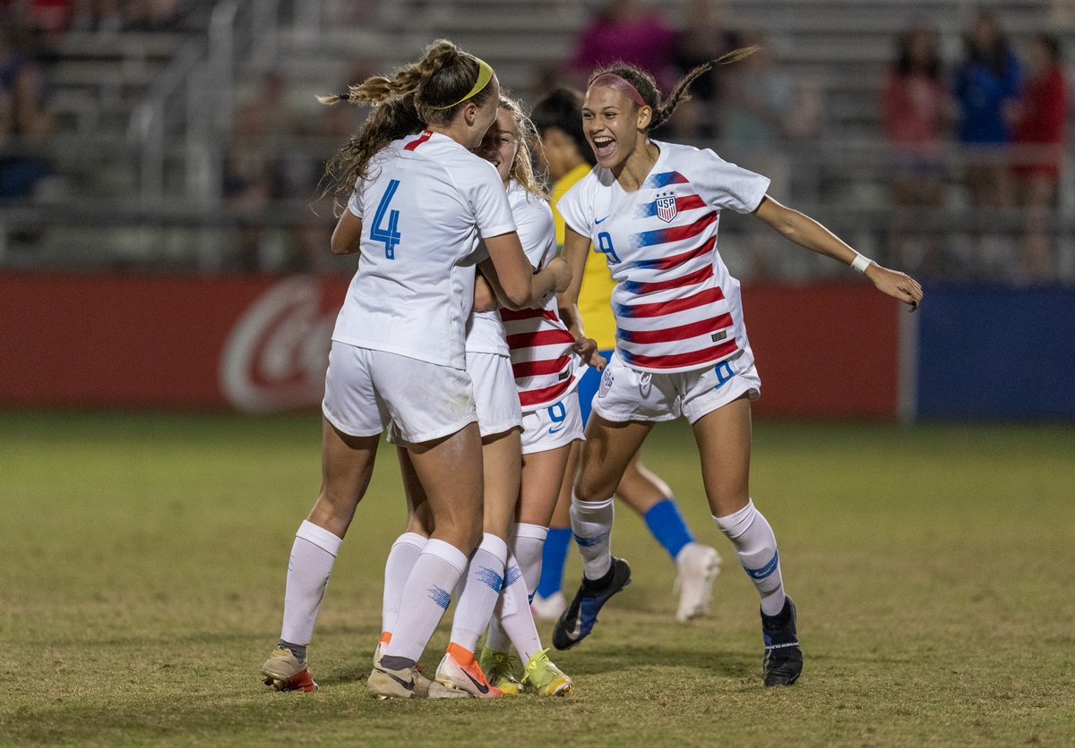 CBSSportsSoccer's tweet photo. Dennis Rodman’s daughter, Trinity, is headed to the @NWSL 🙌 https://t.co/lkur4z5Ehw
