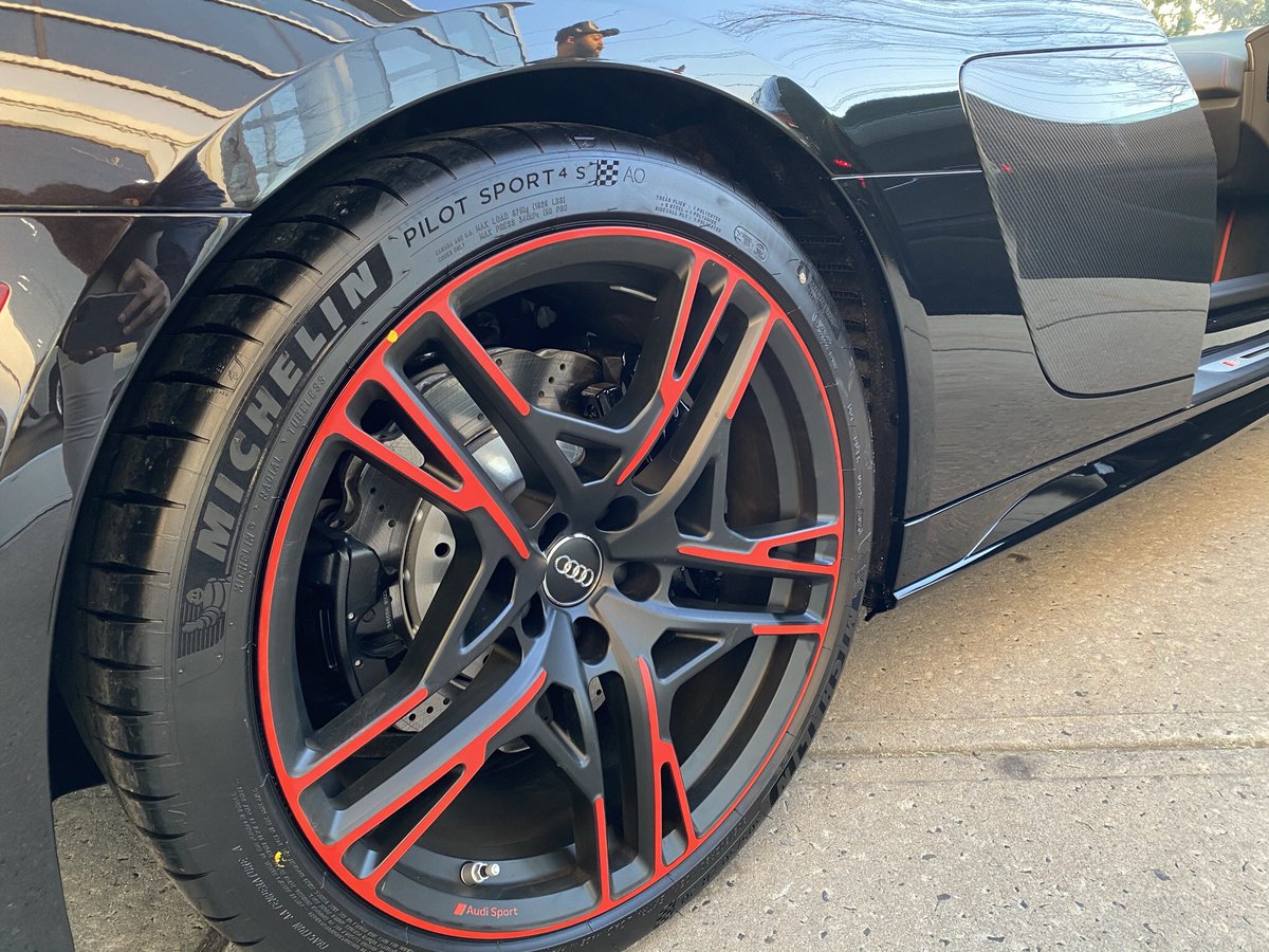 Akademiks's tweet photo. Late Christmas gift to myself ... 1 of 30 ever made. 2021 Audi R8 coupe Panther Edition. Ps. I know it’s a depreciating asset... I got my investments lined up and already  got my house and my momma a house. Lol I’m a car guy. Don’t judge me . 😈😈😈.oh and no car payments lol 💰 https://t.co/guQFR9rvtM