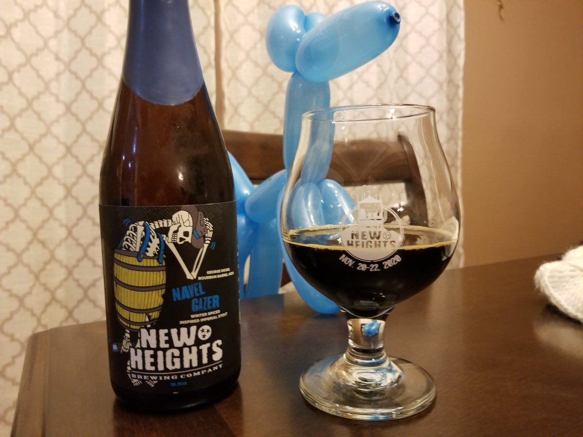 Today I learned how to make a balloon animal and drank the <a href="/NewHeightsBrew/">New Heights Brewing</a> Winter Spiced Navel Gazer aged on #georgedickel bourbon barrels. Great stuff from my favorite #Nashville #brewery. #CraftBeer #QuarantineLife #beer #stout #Balloon