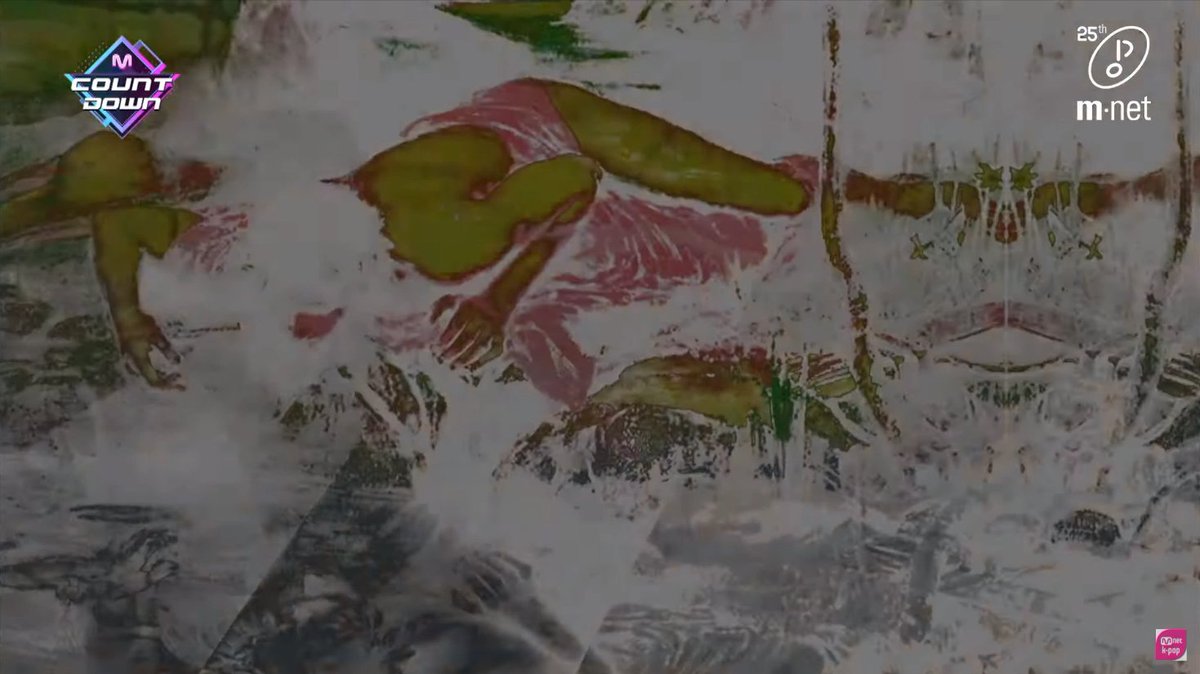 Why the frozen lake then? Have we seen it before?Yes! In the VCR that started the comeback show (20/02/27), just before Black Swan, there was a Narcissus painting that got frozen as Narcissus looked at his reflection in the lake... @BTS_twt