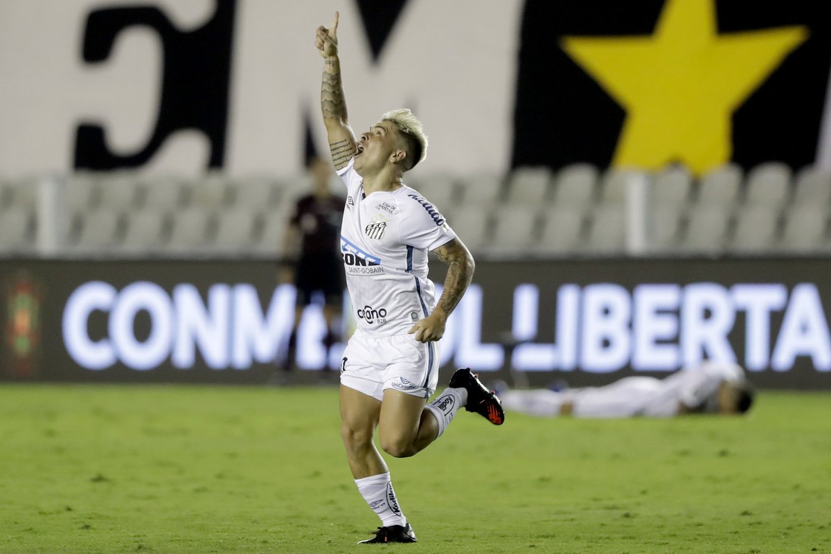 El dominio es tal, que desde 2017 no hay un finalista que no sea de la Liga Argentina o Brasileña, los últimos fueron Independiente del Valle y Atlético Nacional.
2017 Lanús vs Gremio
2018 River Plate vs Boca Juniors
2019 Flamengo vs Rivera Plate
2020 Santos vs Palmeiras https://t.co/giQbs8HCQG