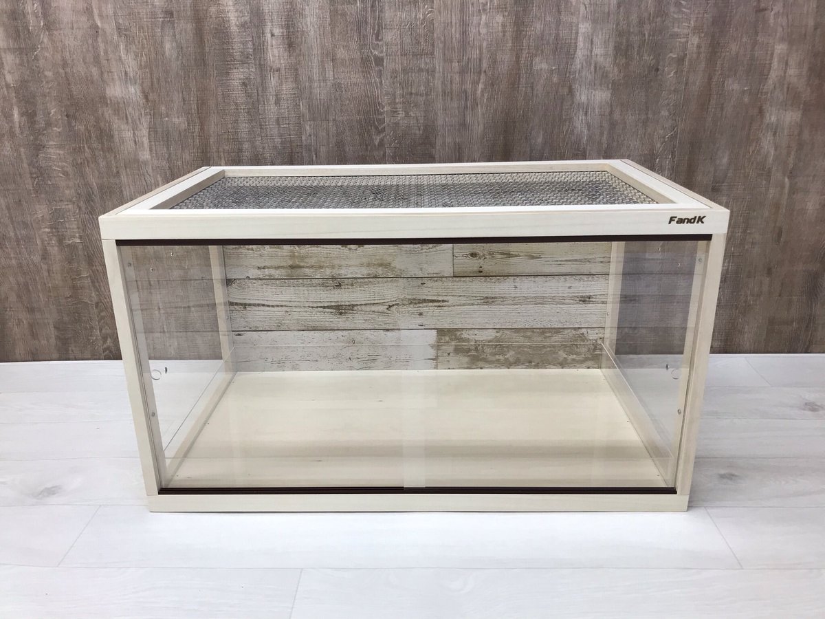 ＦandＫ爬虫類木製ケージ　ハリネズミ仕様　700×450×450 FandK爬虫類木製ケージ ハリネズミ仕様 幅700奥行450高さ450の