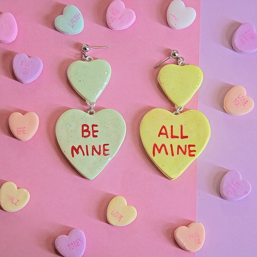 Mix and match sweetheart earrings are available on my bigcartel :•) link below 🏃‍♀️