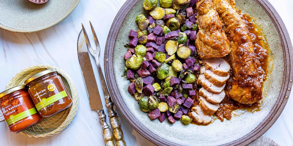 Learned a whole new way to use #lesmoulinsmahjoub harissa and apricot jam 🌶️ ✨ John and Carissa of Forks and Trails made a sweet and spicy glaze for pork loin. Visit <a href="/forksandtrails/">forksandtrails</a>  for the full recipe, soon to be on our blog. 📷  <a href="/forksandtrails/">forksandtrails</a>