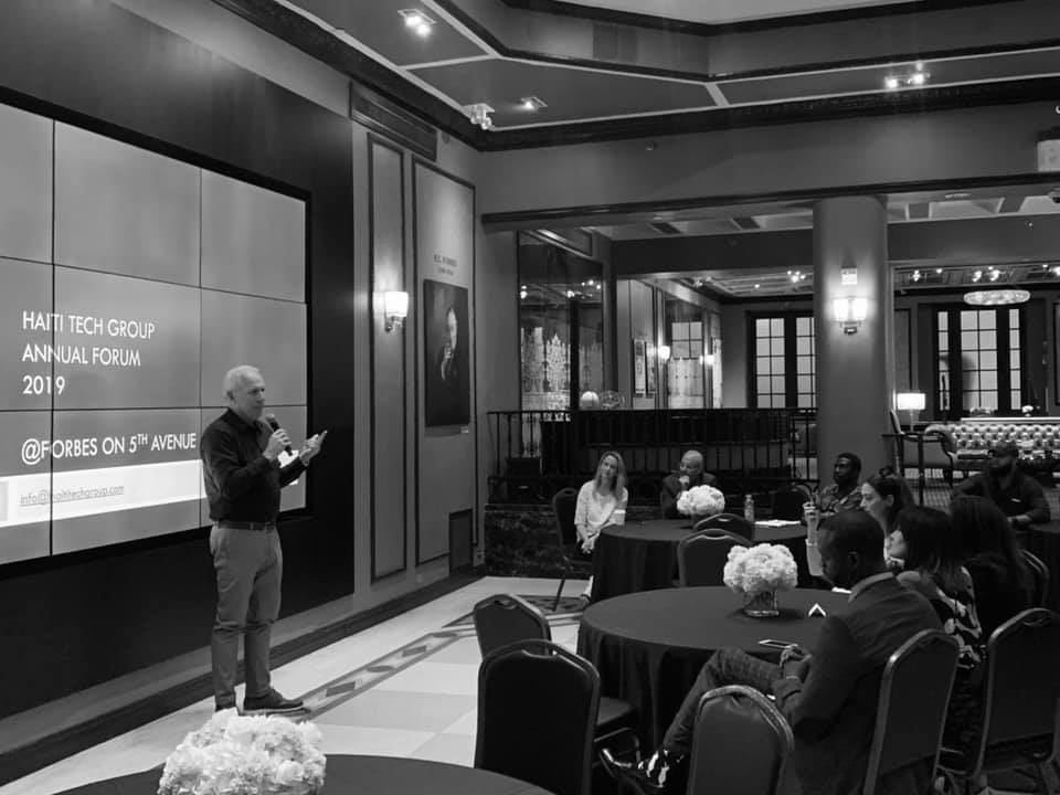 GlobalStartupE's tweet photo. One of our distinguished speakers Ben Horowitz speaking at Haiti Tech Group forum at Forbes, 2019
#haititechsummit #haiti https://t.co/NDNbuVyWRs