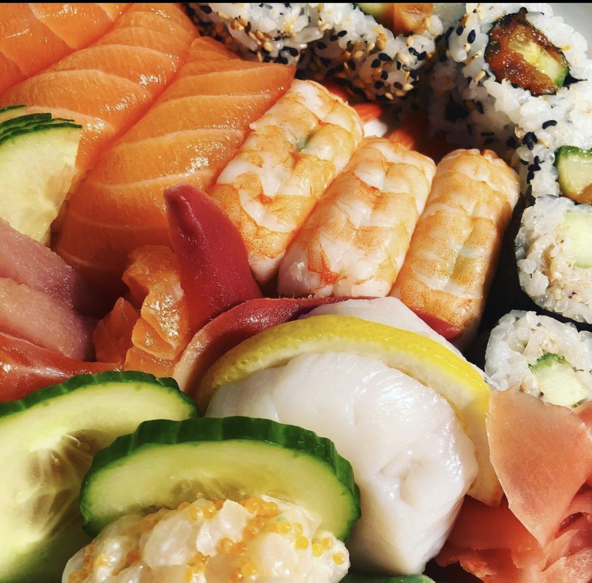 xix19stalbert's tweet photo. Grab your first Sushi Platter of 2021 this Friday, January 15th! 🍣Platters contain an assortment of Chef’s choice sashimi and sushi. Place your order online now! (limited quantities available) #t8n #yegfood #yeglocal https://t.co/w52BJJYx33