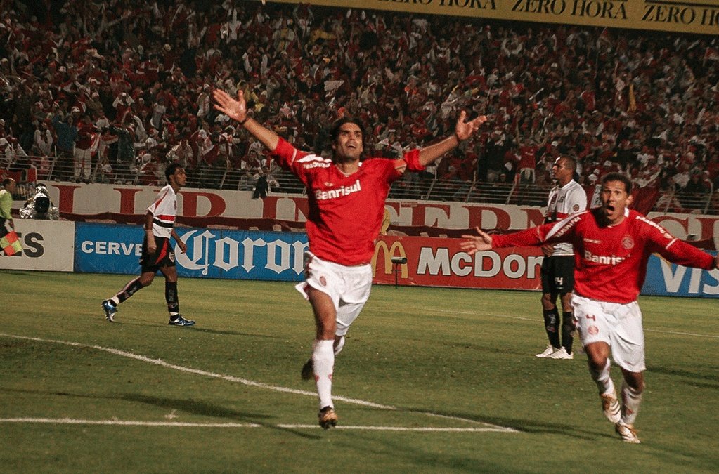 Willy ???????? on Twitter: "???????? Finales BRASILEÑAS en Copa Libertadores: 2005: Sao Paulo (????) - Paranaense 2006: Internacional (????) - Sao Paulo 2020: Palmeiras - Santos ???? Primera entre equipos de una