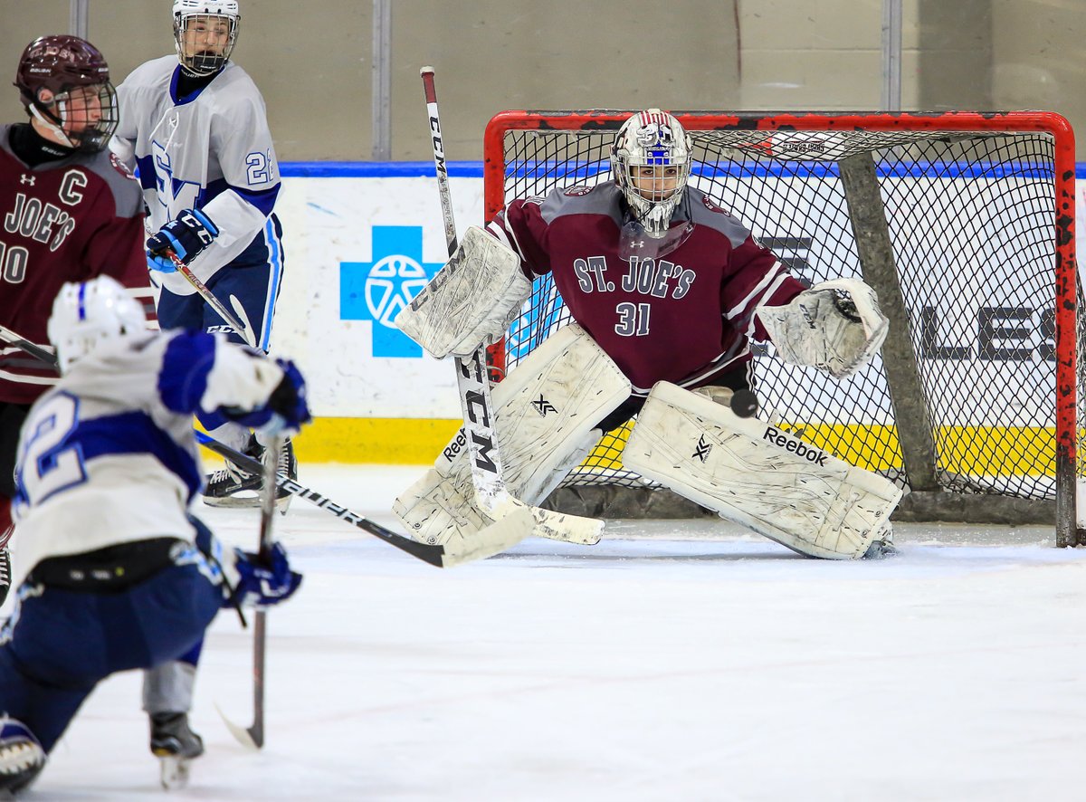 amm703's tweet photo. @SJCIAthletics @SJCIHockey Hockey vs St. Mary's 1/13/2019 #PandemicThrowback https://t.co/EB7UwDALgu