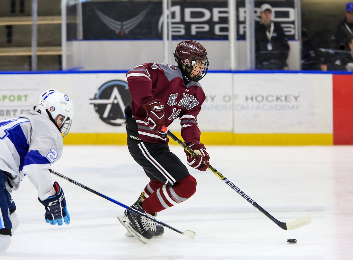 amm703's tweet photo. @SJCIAthletics @SJCIHockey Hockey vs St. Mary's 1/13/2019 #PandemicThrowback https://t.co/EB7UwDALgu