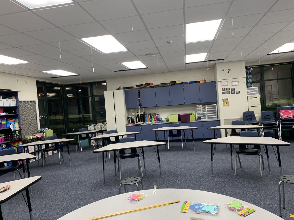 jhcolet87's tweet photo. One step closer to seeing smiling masked faces! π· Social distance classroom with a social distance small group area-β
#thinkoutsidethebox #somesortofnormal #bhwarriorpride https://t.co/ERWQ7PGMoC