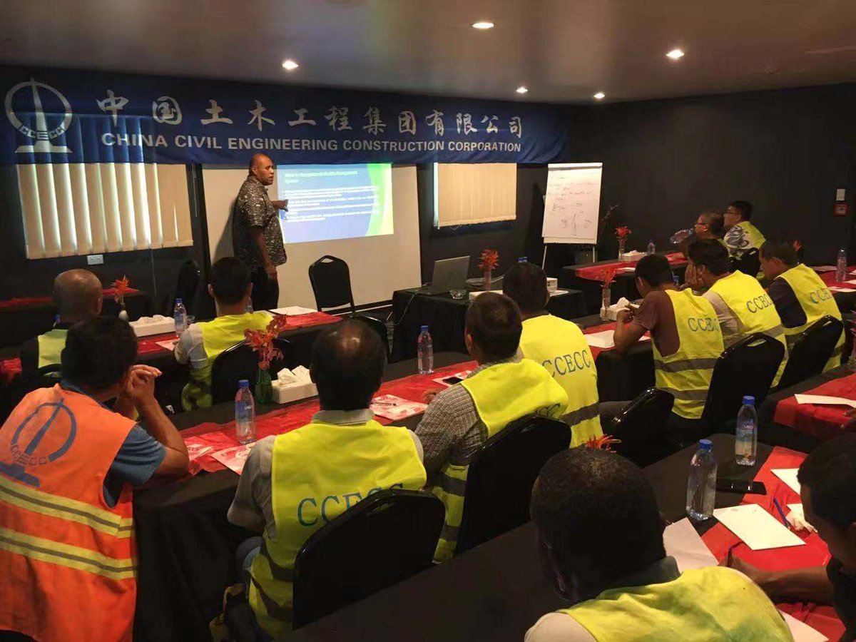 CCECC14's tweet photo. What a way to start New Year in #Fiji🇫🇯. Our #CCECC staffs and local workers recently went through training on #health and #safety. Two very important areas in Construction Industry prior to our road projects.
#CCECCFiji #HealthSafety https://t.co/XOAer12OuQ
