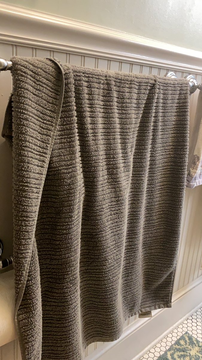 clangiden's tweet photo. @jcprintnplay You have officially started a new thing. 3Dprinting enthusiasts sharing pictures of their towels #3dtowel https://t.co/qe7ErrFBU2