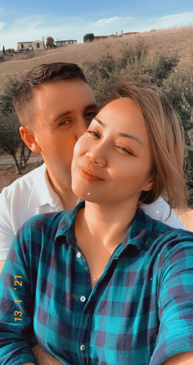 michelle_kahne's tweet photo. Enjoyed a nice picnic 🧺 lunch with my bf today up at the secret spot! We got lunch from #AsianBox in #Irvine today and it was so relaxing as we had a nice bottle of #CupCakeWine https://t.co/sOhQGuPi7o