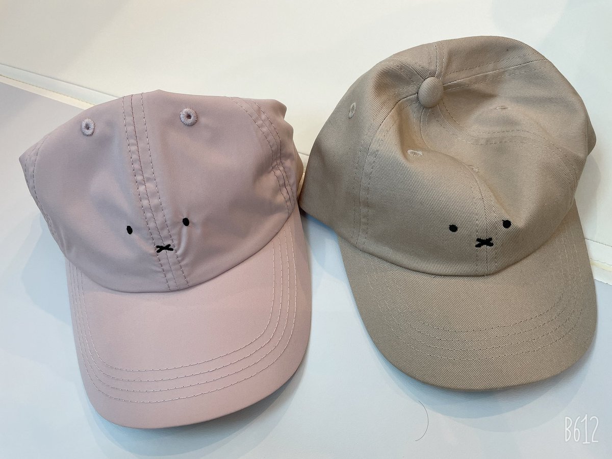 はむす お揃いのミッフィーキャップ買った しかし今まで帽子嫌がらなかったのにキャップは全然被ってくれなくて泣く 今日着てるミッフィートップスはプティマインの ミッフィー しまむらミッフィー プティマイン