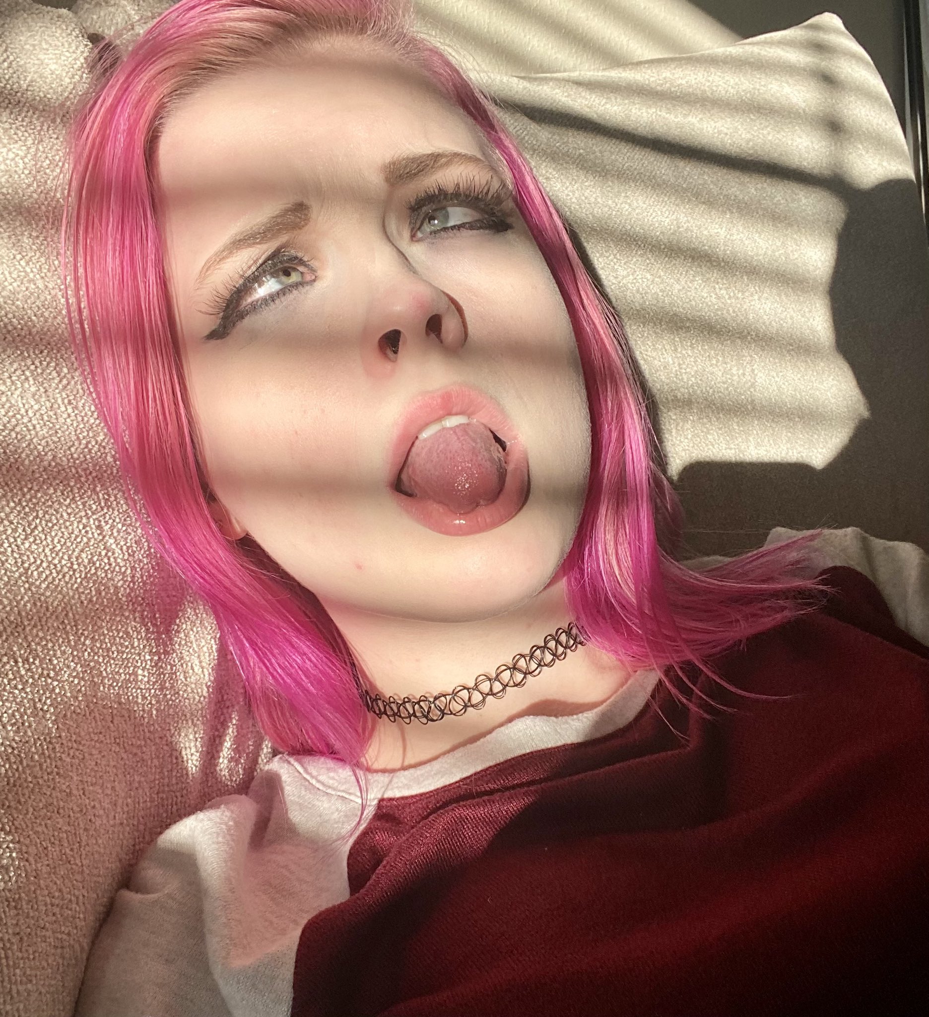 ttvkittenjocelyn on X: Ahegao🤤💖 #egirl #aesthetic #grunge #blondegirl  #goth #anime #kawaii #cute #emo #alternative #makeup #cute #egirlaesthetic  #gamergirl #softgirl #cosplay #tumblr #tiktok #gothgirl #s #girl #emogirl  #love #fashions #follow ...