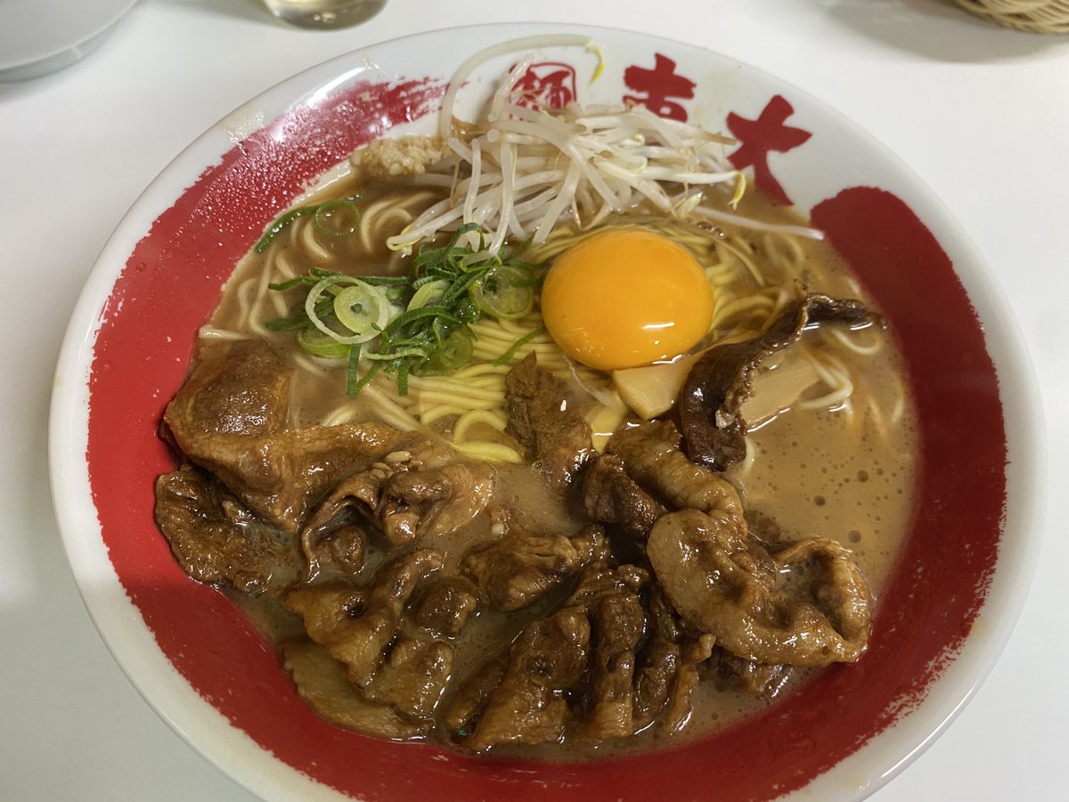 NovaLeft's tweet photo. 少し前に徳島で徳島ラーメン食べた https://t.co/5MM54nsy6c