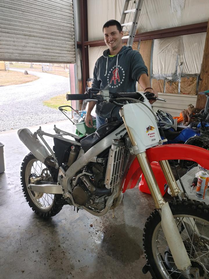 CG_Streamers's tweet photo. Got the bike fixed, time to stream!

@CG_Streamers @stream_caster @twitchsharing @TwitchTVOnline @SGH_RTs @TwitchRetweets @twitch @rtSmallStreams @1000Streamers @Casual_GL  @tools_by_ezio #twitchaffiliate #callofduty #twitchstreamers @FacebookGaming #levelup https://t.co/Cq6wwQKFOa