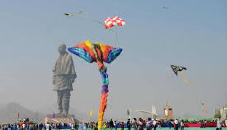  4.  #SanatanDharma   #MakarSankranti - the kite flying festival in India Are we not a fantastic culture ...?  #IncredibleIndia  @MinOfCultureGoI  @incredibleindia  @SriramKannan77  @ethicalstep  @DharmoRakshathi 