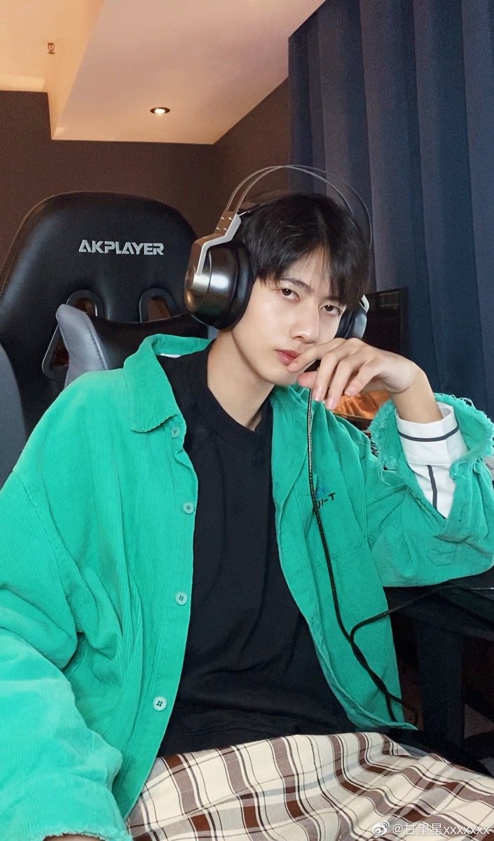 甘望星- gan wangxing- 2000.07.17- from hunan- went to central south university of forestry and technology- under yuxiao media #甘望星  #创造营2021  #Chuang2021  #创4  #ProduceCamp2021