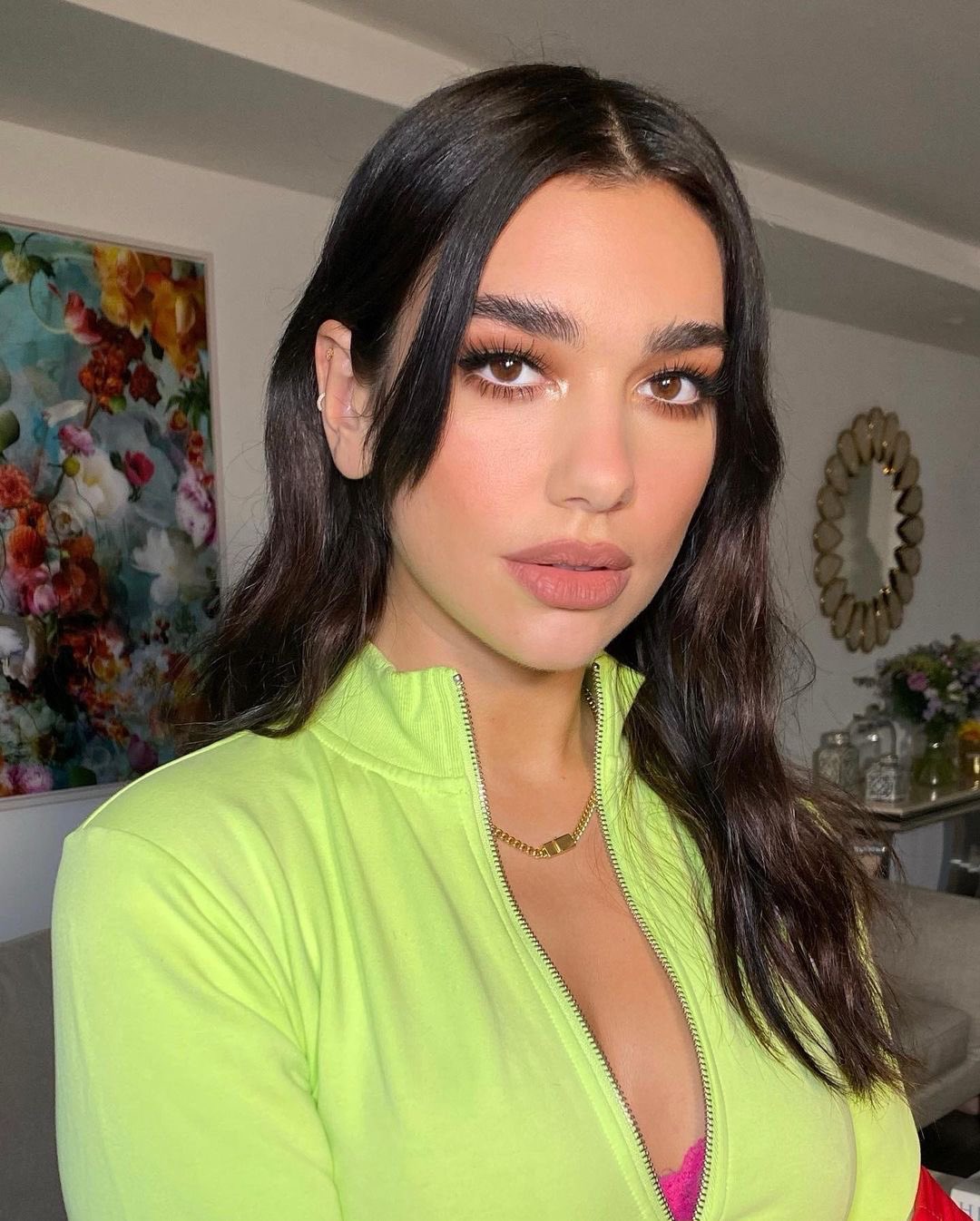 Dua Lipa News on Twitter: "According to @Business, Dua Lipa was the 6th biggest  female pop star of December 2020! — She lands at #9 overall. 🔗:  https://t.co/FaDMt3XaH3 https://t.co/cetmsh9LDO" / Twitter