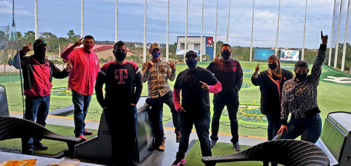 The best of the best right here. In my opinion, this the best team in the country and the T-Mobile Family!!! I am so honored to be a part of such a phenomenal group of leaders... #TeamTHRIVE #BestOfTheBest Thank you @LGUS @dpsurfer for hosting us!!