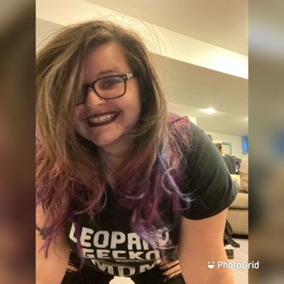 megmann321's tweet photo. New hair, who dis? https://t.co/uQqfWCS64D